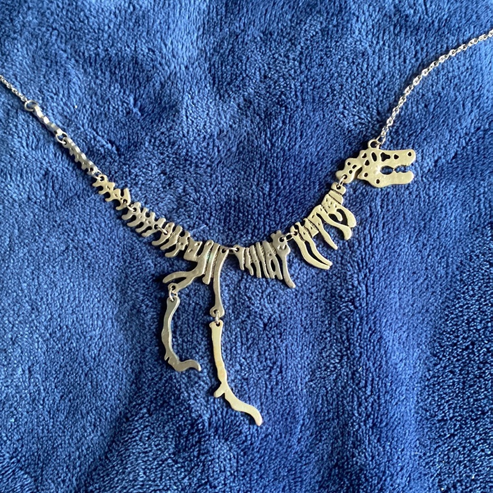Metal dinosaur necklace